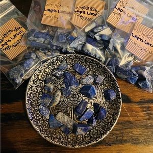 Tumbled Lapis stones